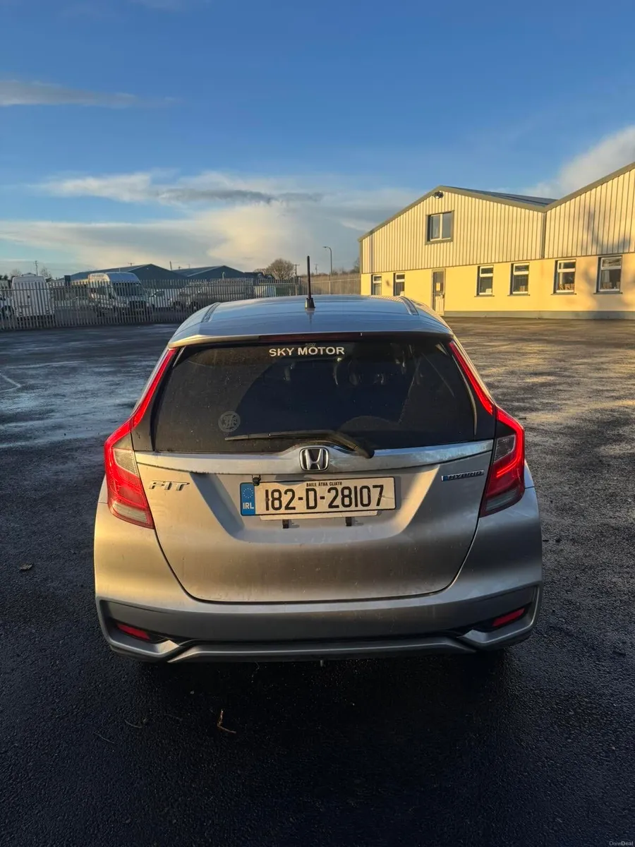 Honda Fit 2018 Hybrid LOW MILAGE - Image 4