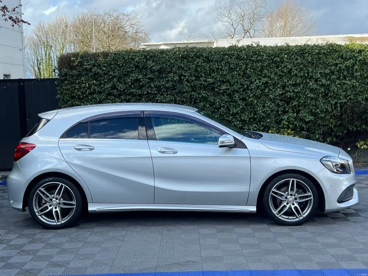 Mercedes-Benz A-Class A180 AMG-LINE 1.6 // DUAL ZO - Image 2