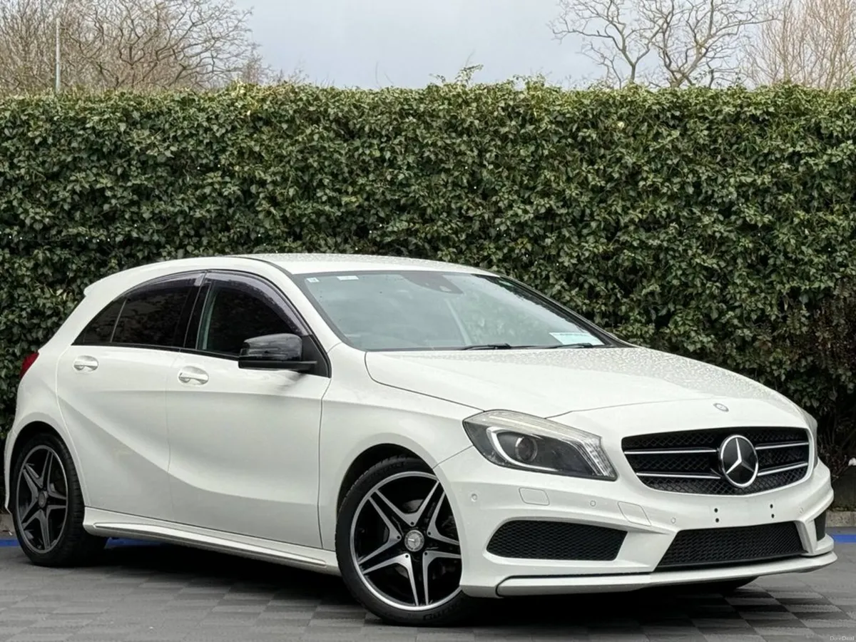 Mercedes-Benz A-Class A180 AMG-LINE 1.6 AUTO // LE - Image 1