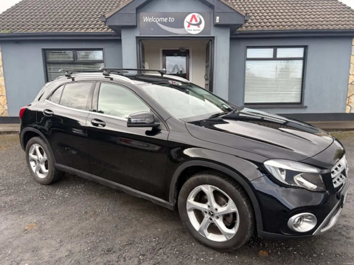 Mercedes-Benz GLA 2018 - Image 2