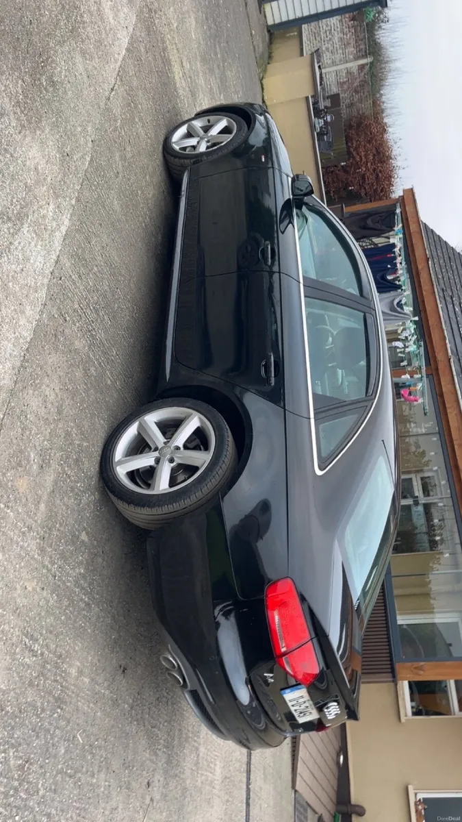 Audi A4 2011 - Image 4