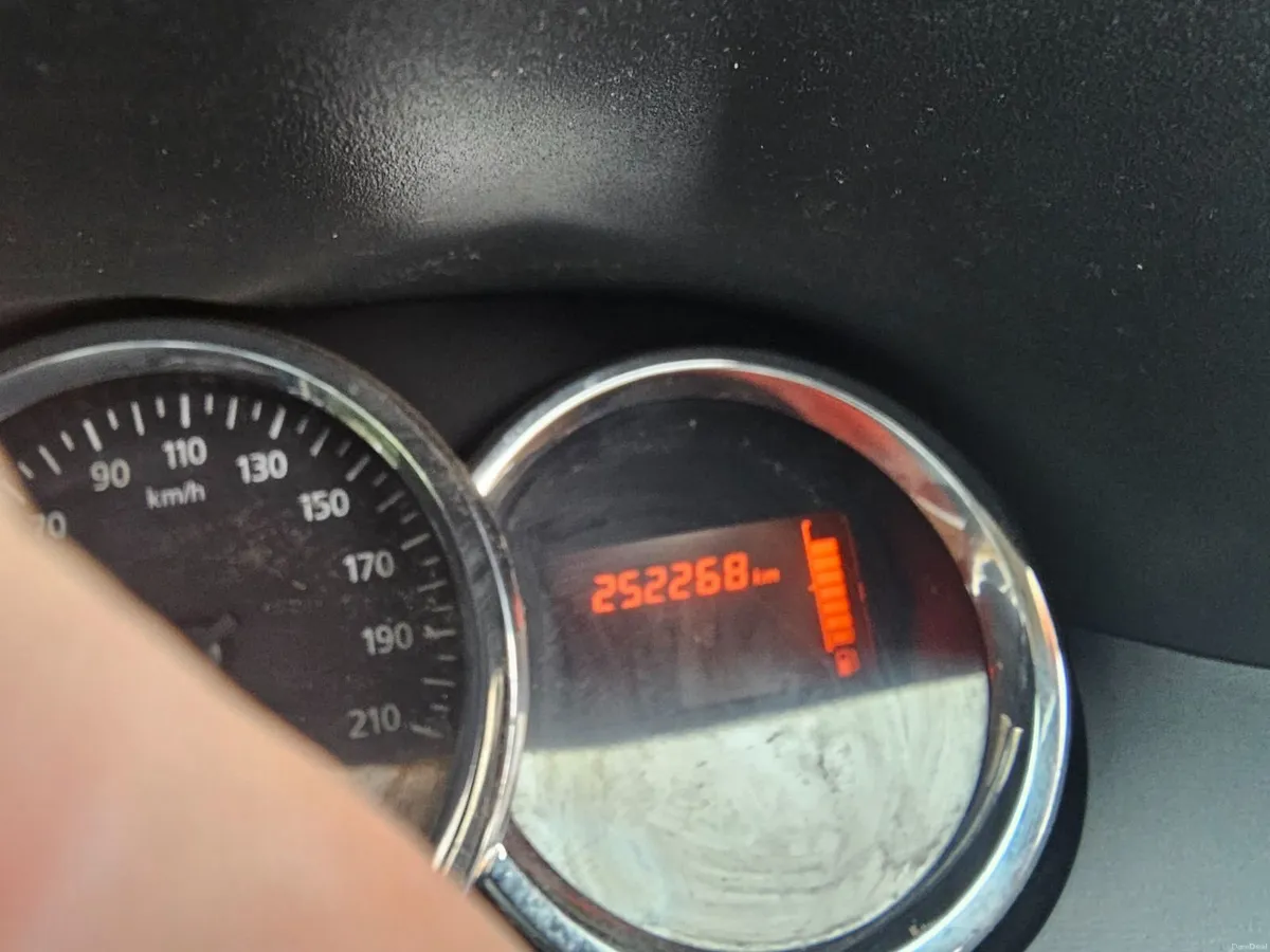 Dacia Duster 2015 - Image 1