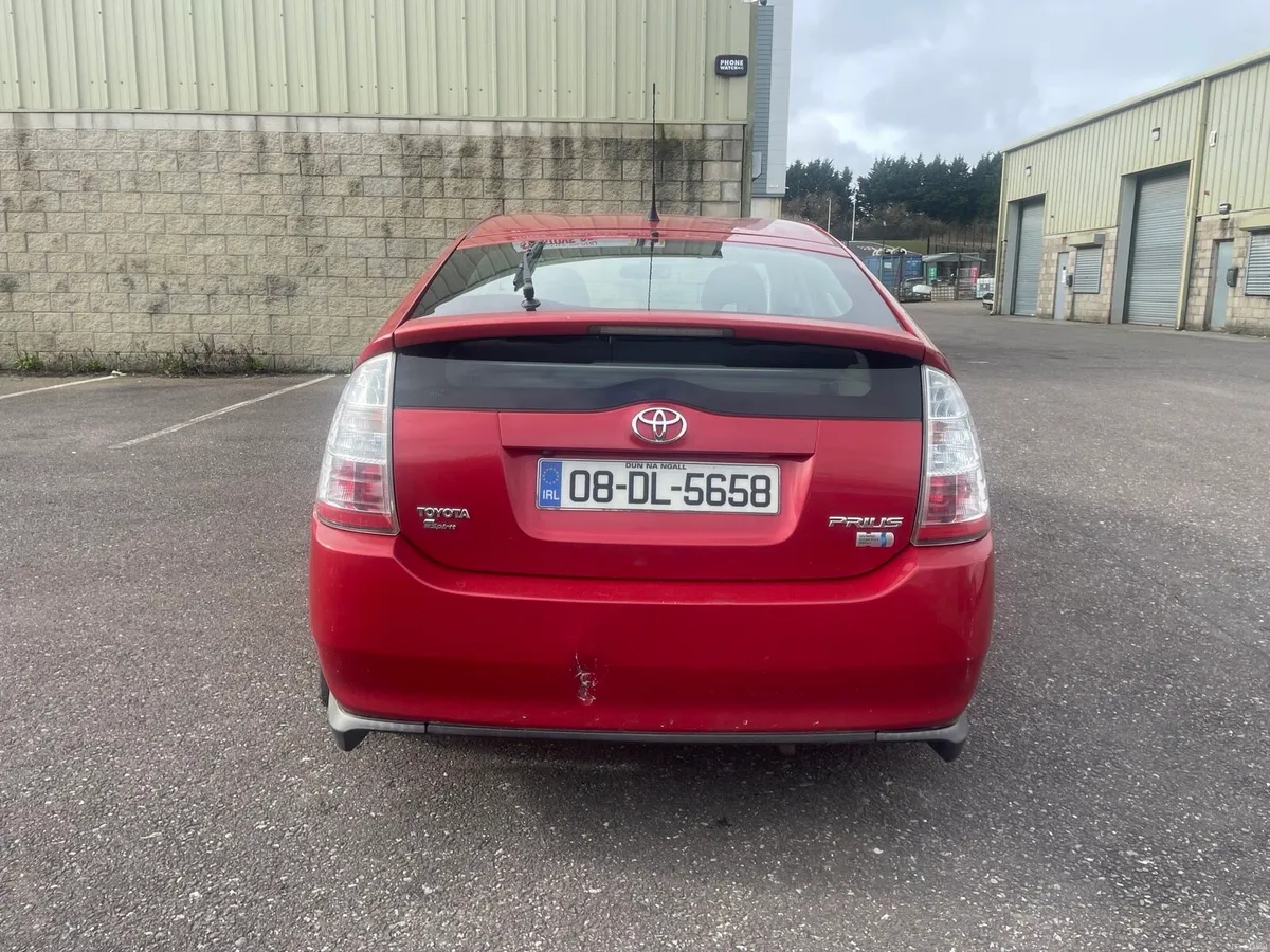 Toyota Prius 2008 - Image 2