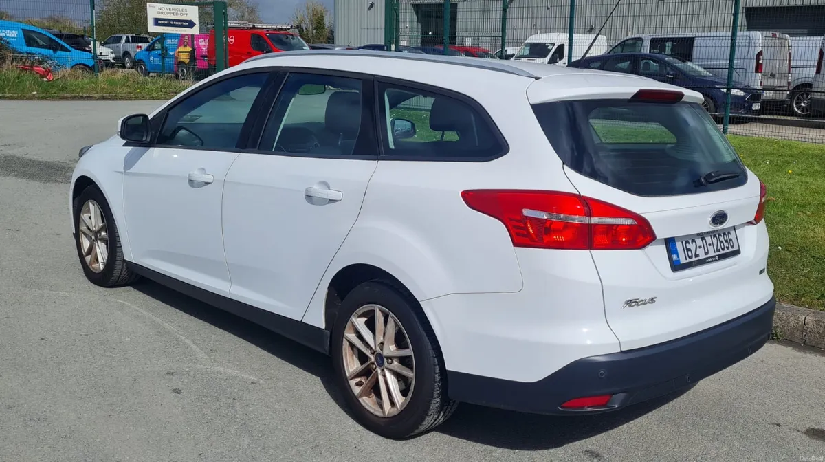 2016 Ford Focus Estate - Image 4