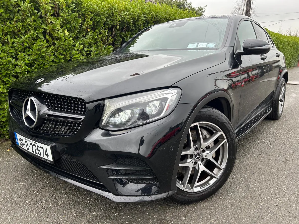 Mercedes-Benz GLC 2018  220 D 4MATIC COUPE AMG SPO - Image 3