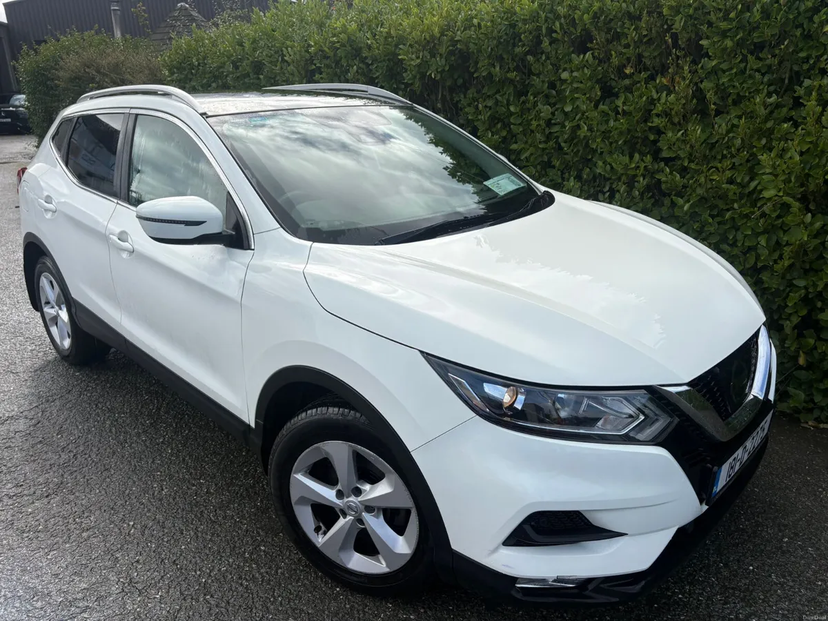 Nissan Qashqai 2018 1.2 PAN ROOF (NEW NCT) - Image 2