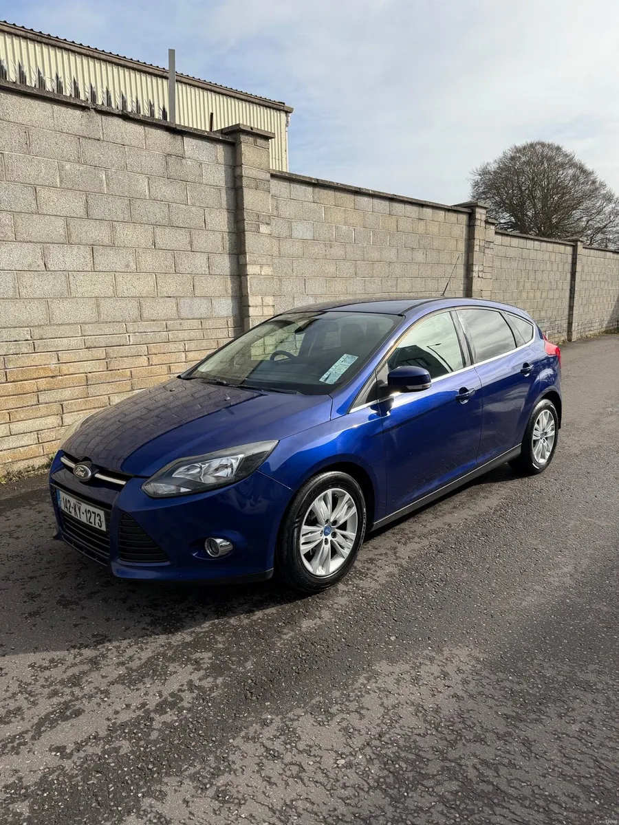 142 Ford Focus titanium, NCT 02/27 - Image 2