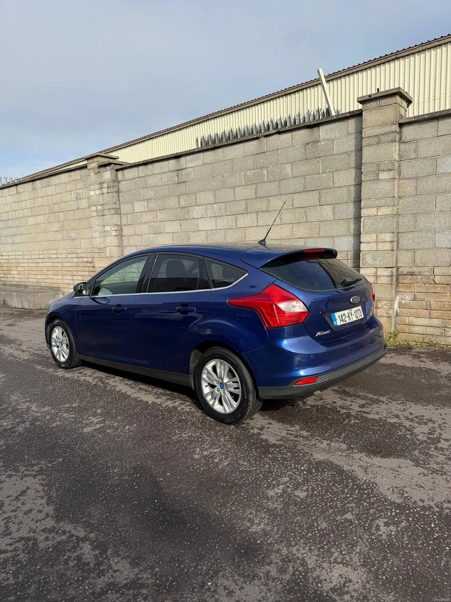 142 Ford Focus titanium, NCT 02/27 - Image 4