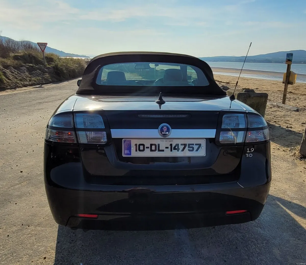 SAAB 9-3 Convertible - Image 2