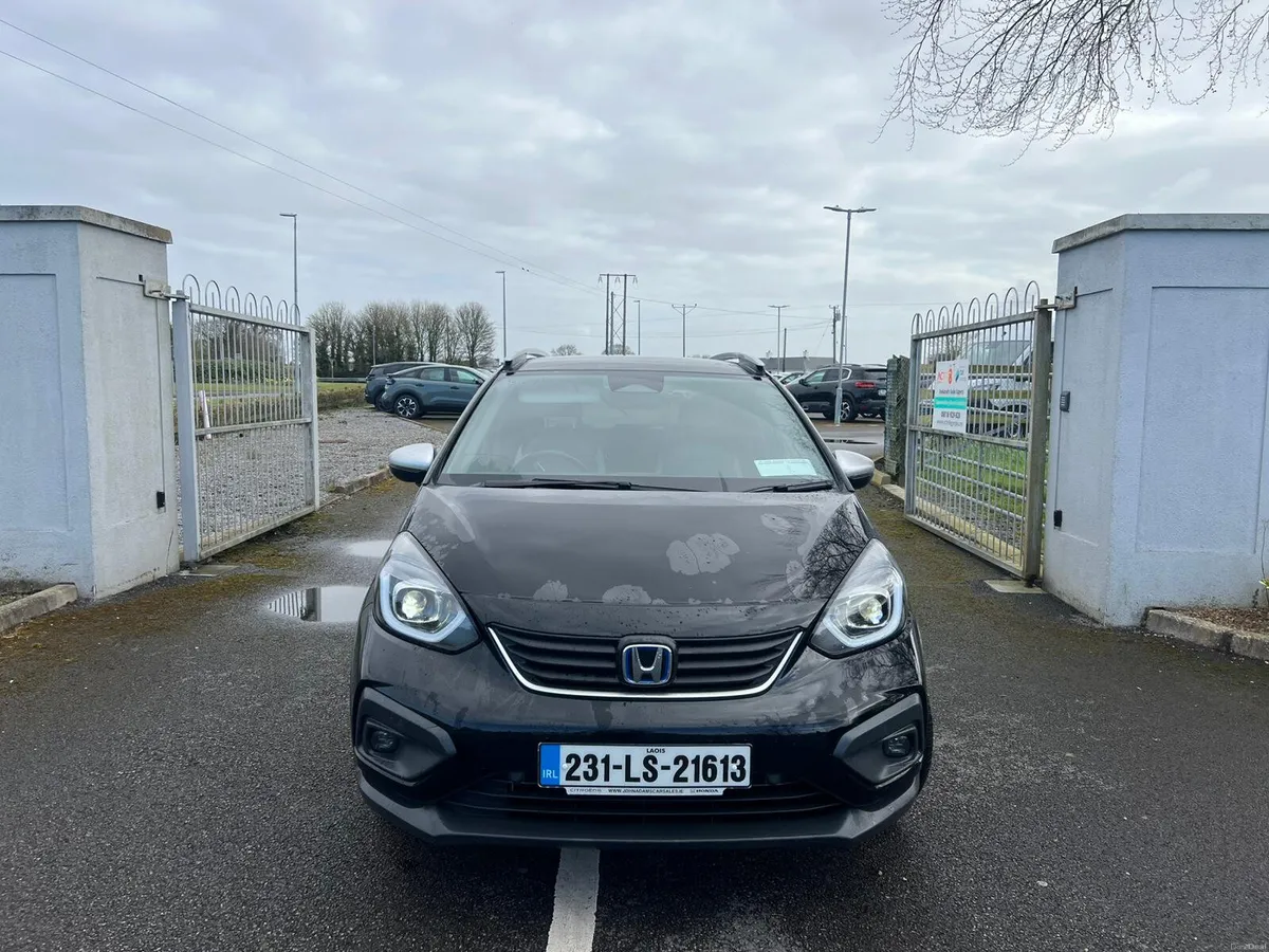 Honda Jazz Crosstar Advance e:HEV - Image 2