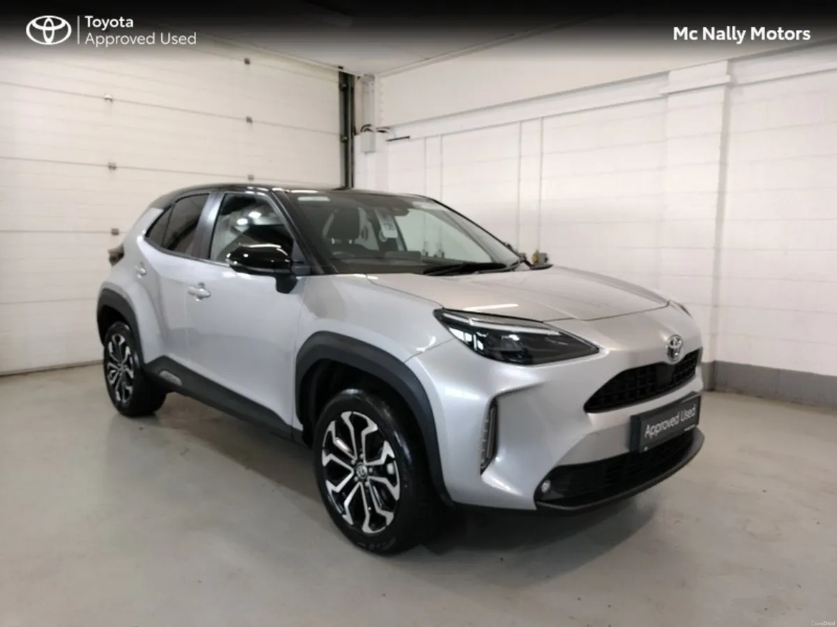 Toyota Yaris Cross LUNA SPORT LOW KMS 1 FREE SERVI - Image 1