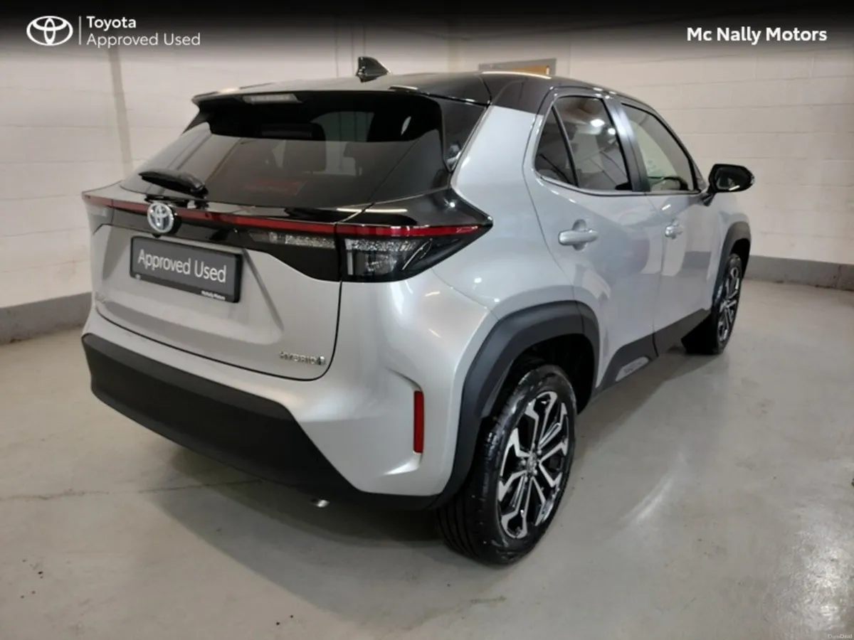 Toyota Yaris Cross LUNA SPORT LOW KMS 1 FREE SERVI - Image 2