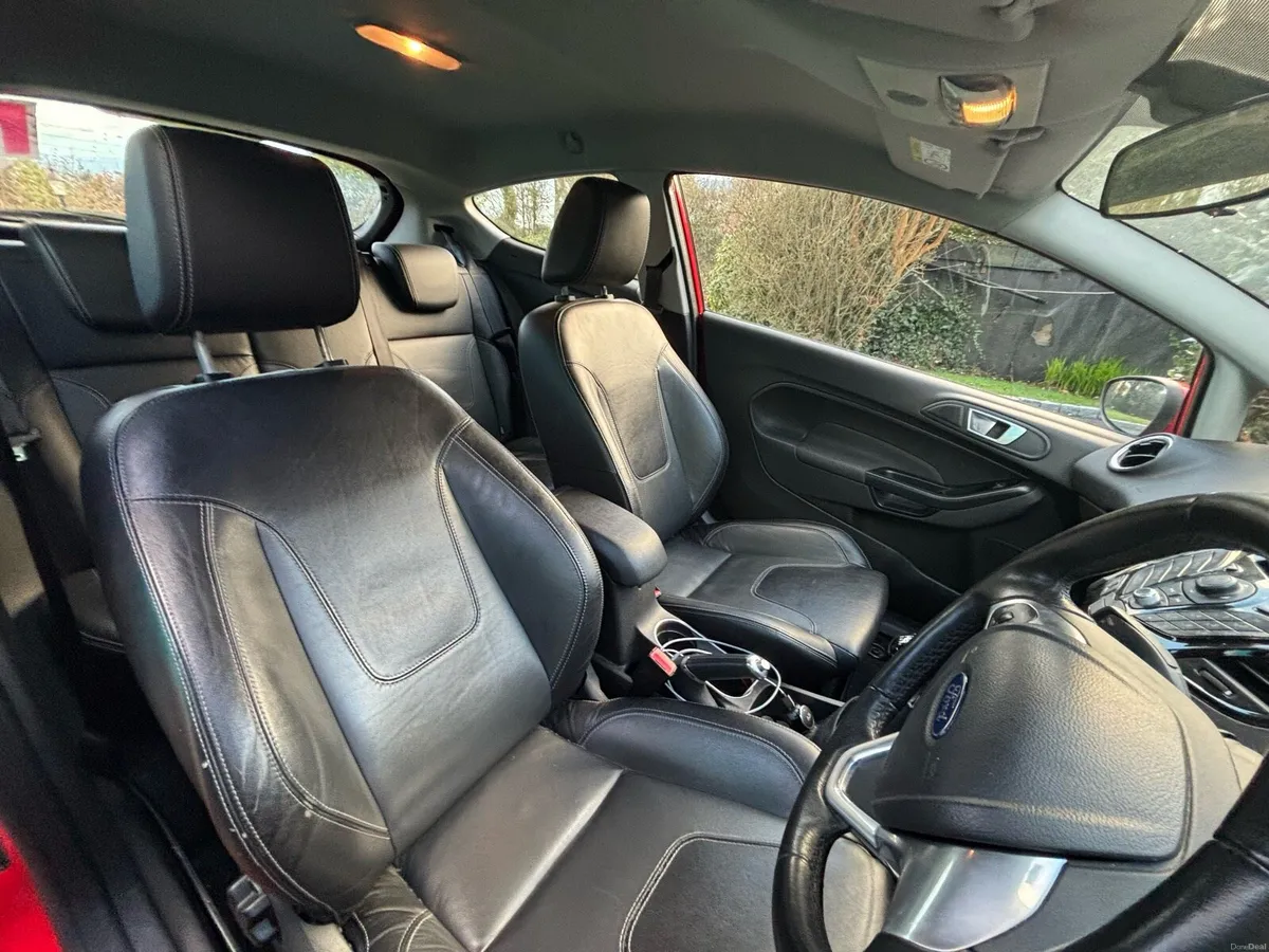 Low mileage 1.0 litre fiesta ecoboost - Image 4