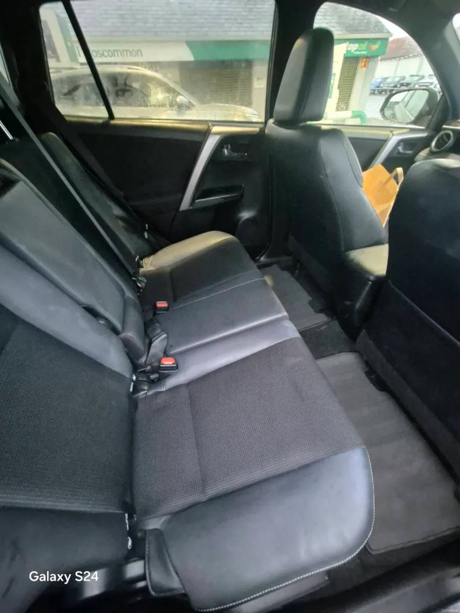 Toyota  Rav  Diesel  162 - Image 4