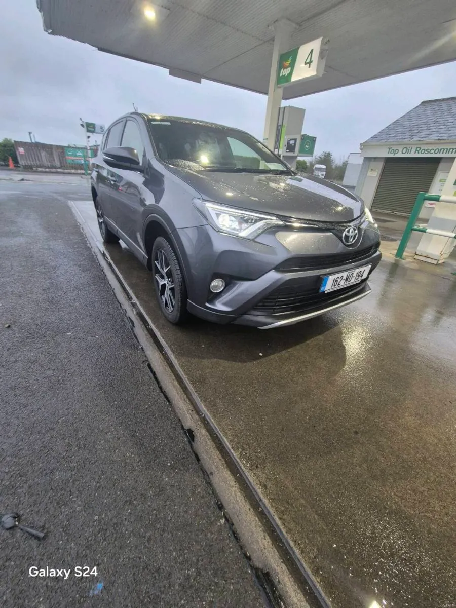 Toyota  Rav  Diesel  with Toyota  Engine - Image 2