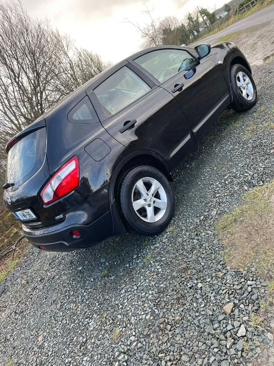 Nissan Qashqai 2011 - Image 3