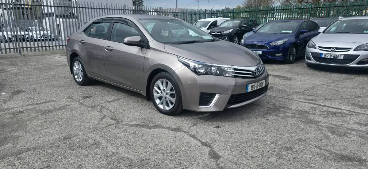 Toyota corolla - Image 1