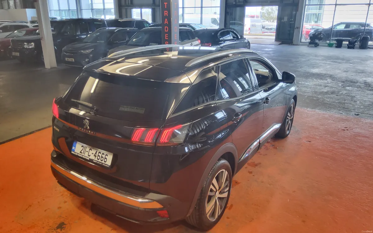 Peugeot 3008 2021 - Image 3