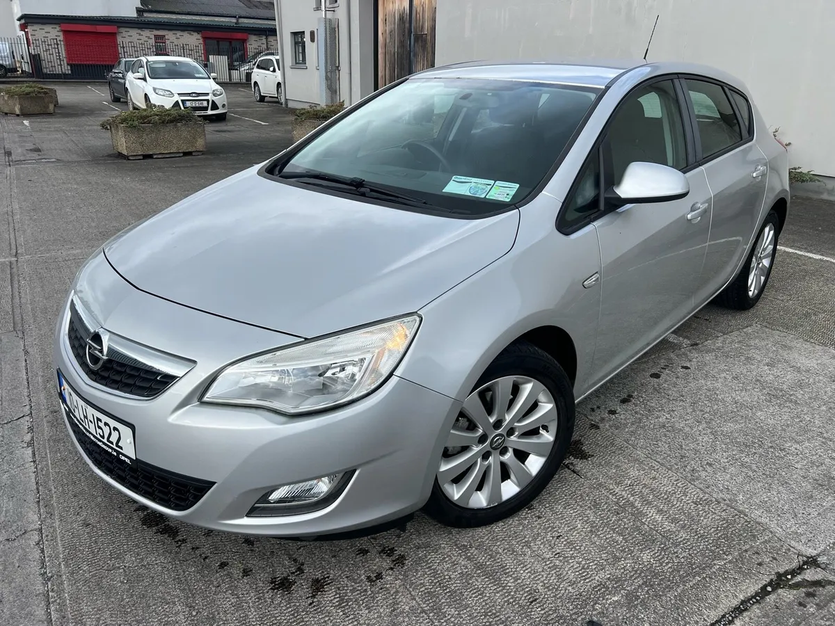 Opel Astra 1.7 CDTI ONLY 98K KM 1 Owner - Image 3