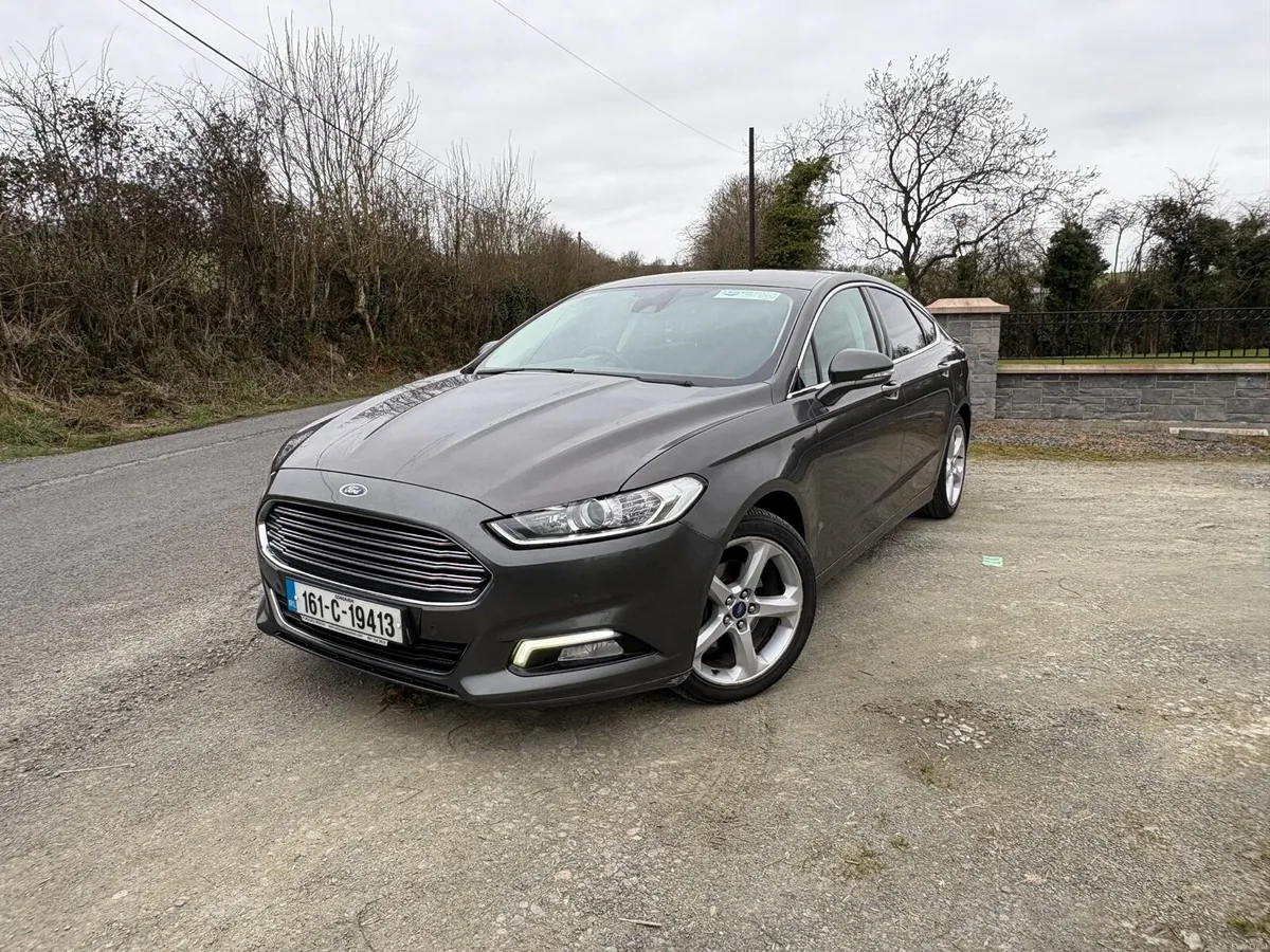 Ford Mondeo 2.0TDCI TITANIUM *MINT CAR/TOP SPEC - Image 2