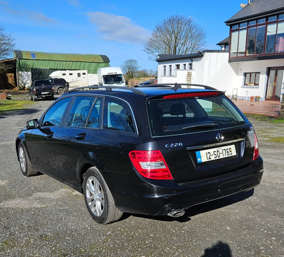 Mercedes-Benz C-Class 2012 Automatic Estate Black - Image 2