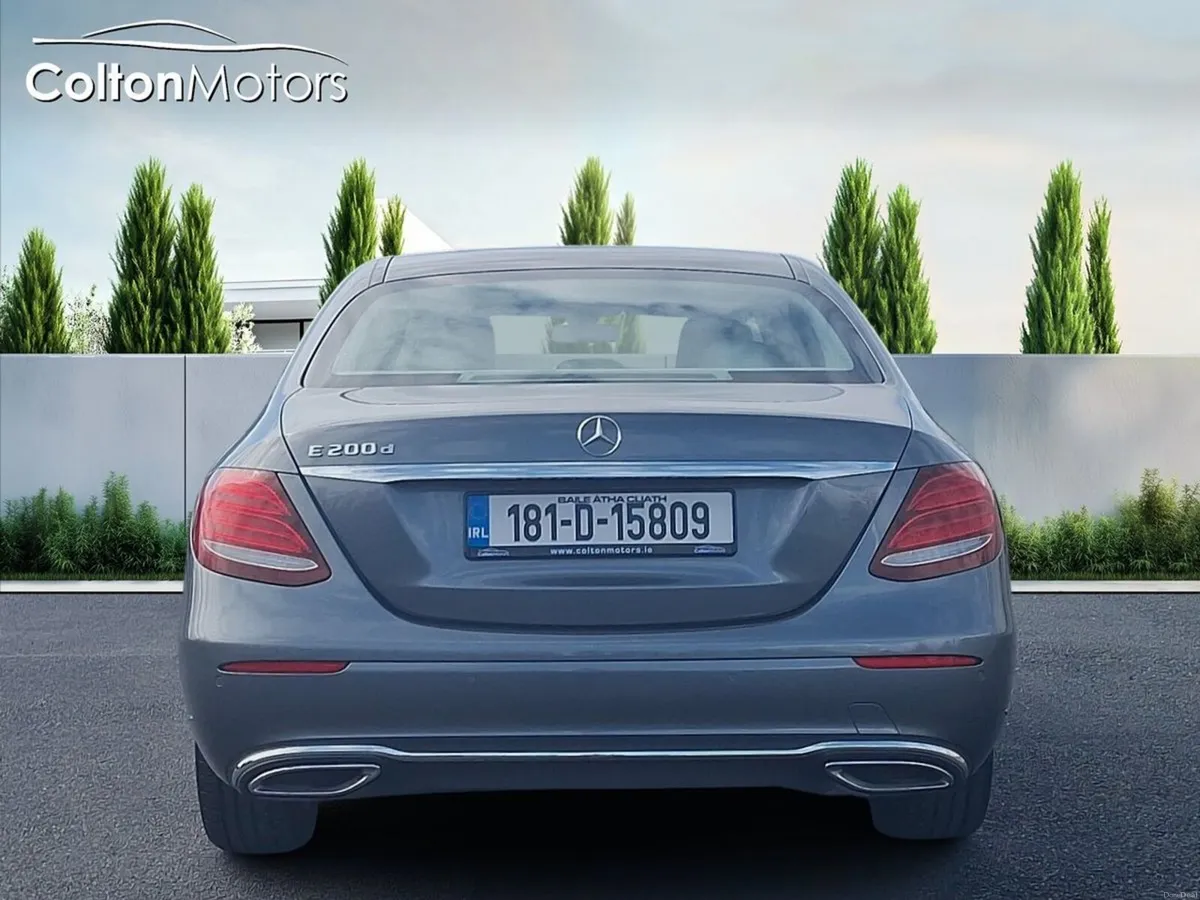 Mercedes-Benz E-Class E 200 EXCLUSIVE 2.0D - Image 5