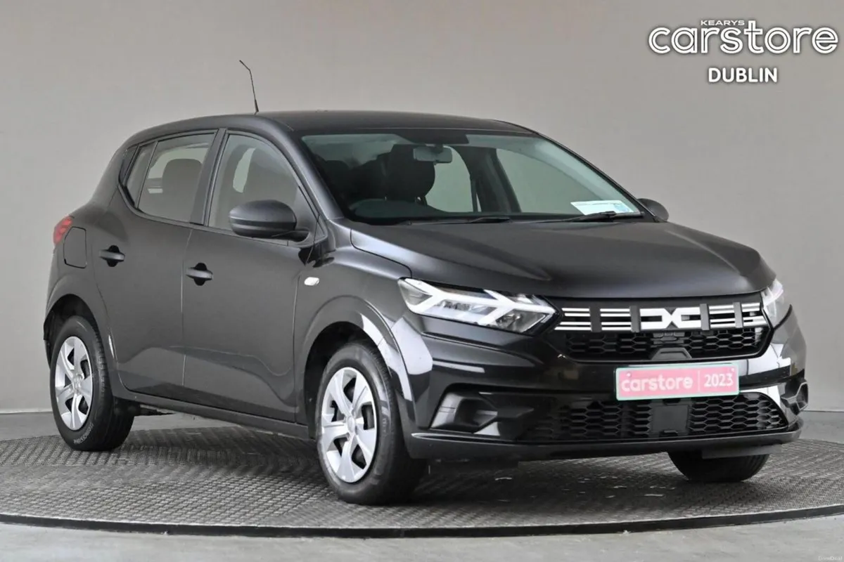 Dacia Sandero 1.0 TCE ESSENTIAL 90BHP 5SPD NBI - Image 1