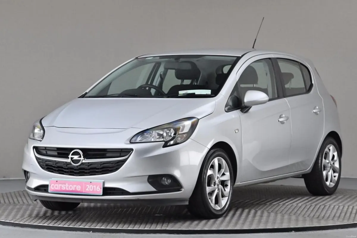 Opel Corsa 1.4 SC 90BHP 5SPD - Image 3