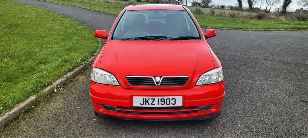 Vauxhall Astra SXI 2002 - Image 3