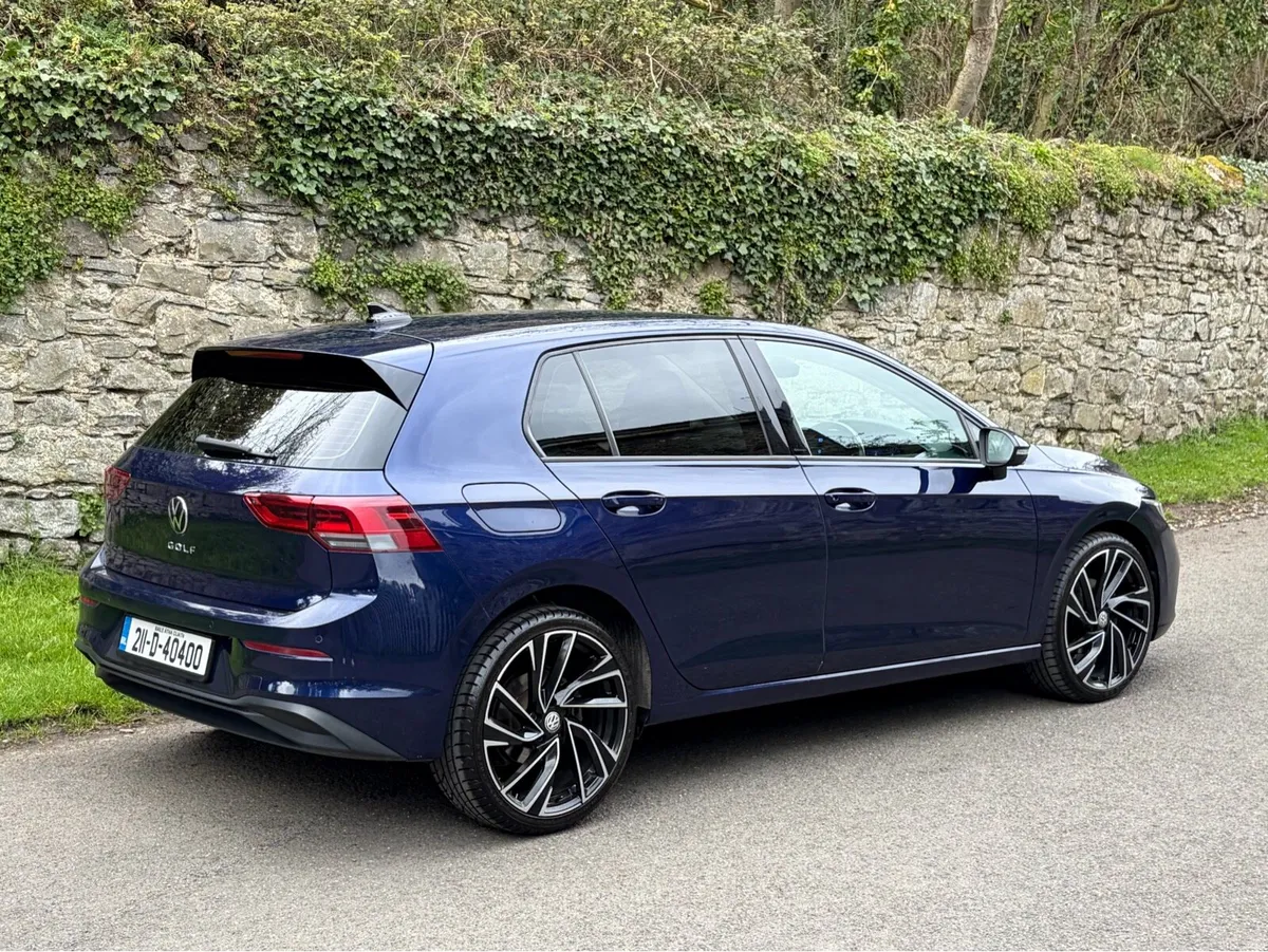 2021 Volkswagen Golf Life 1.5 TSI 150 BHP - Image 3