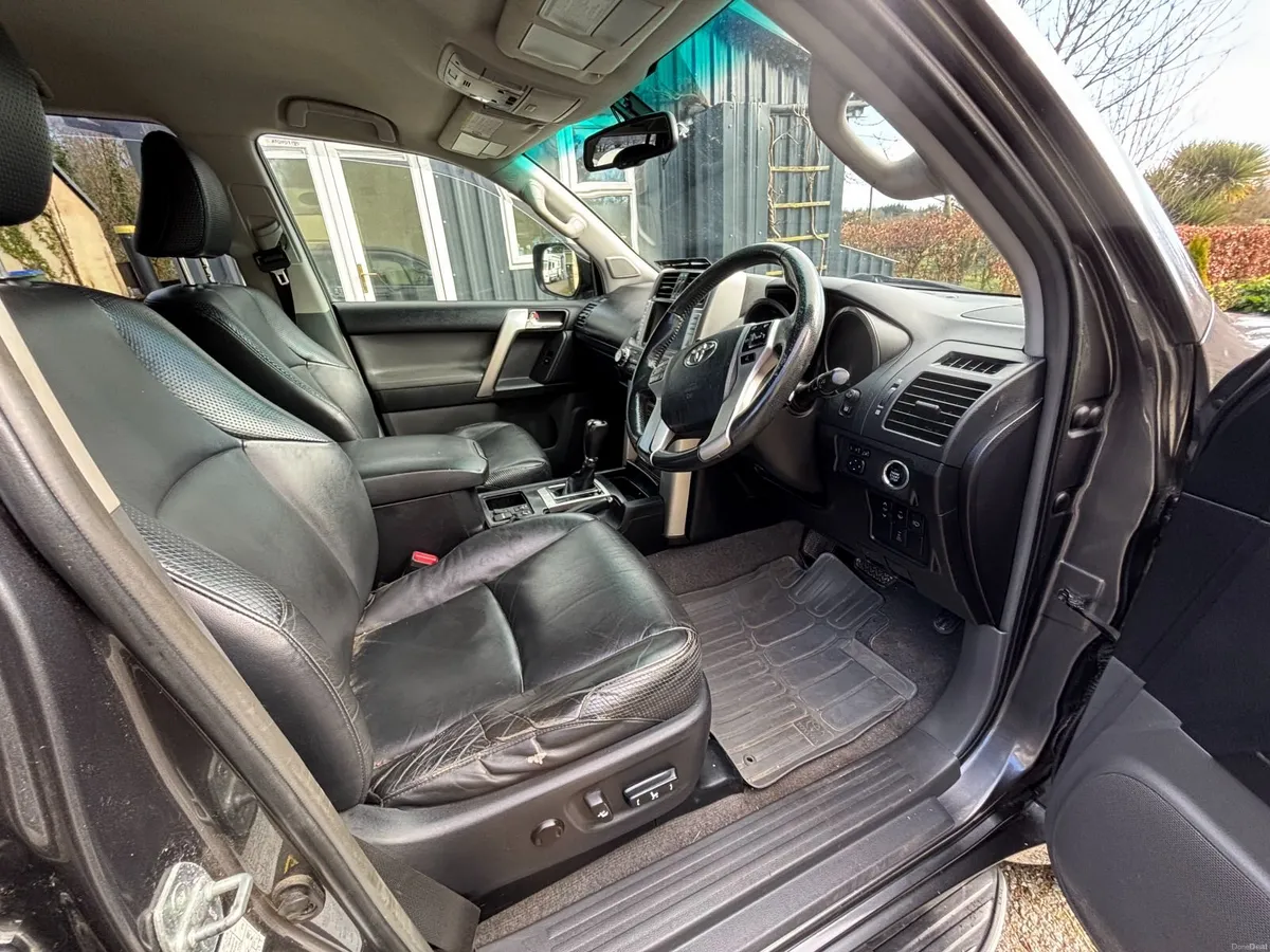 Toyota Land Cruiser 3 ltr D4D - Image 2