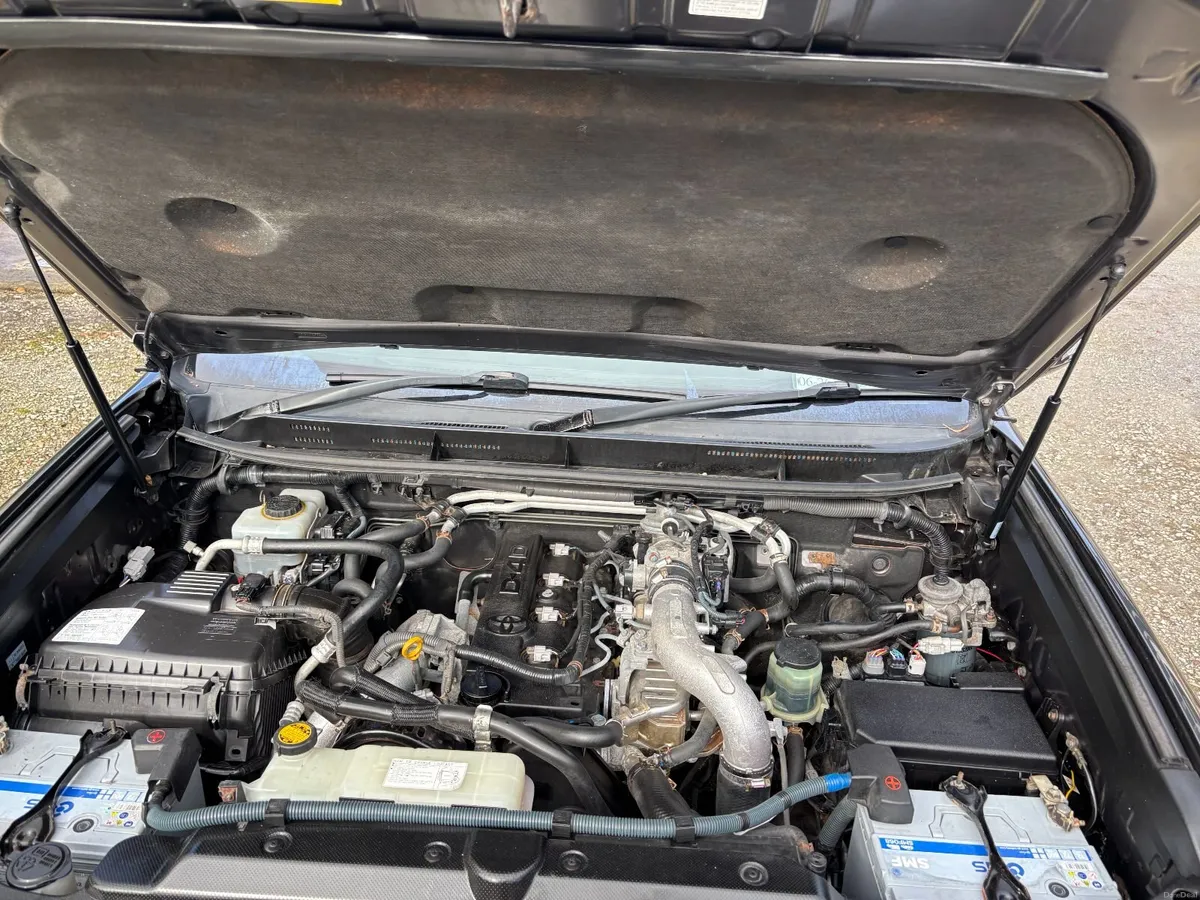 Toyota Land Cruiser 3 ltr D4D - Image 6
