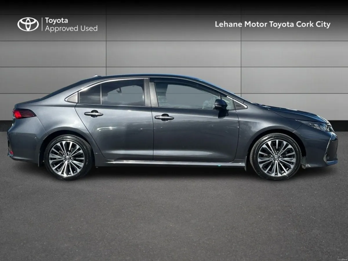 Toyota Corolla 1.8 - Image 3