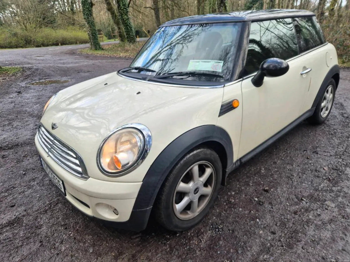 10 MINI COOPER NCT 12-26 TAX 2-27 - Image 1