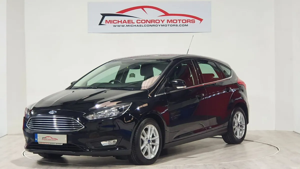 Ford Focus Zetec - Finance available - Image 2