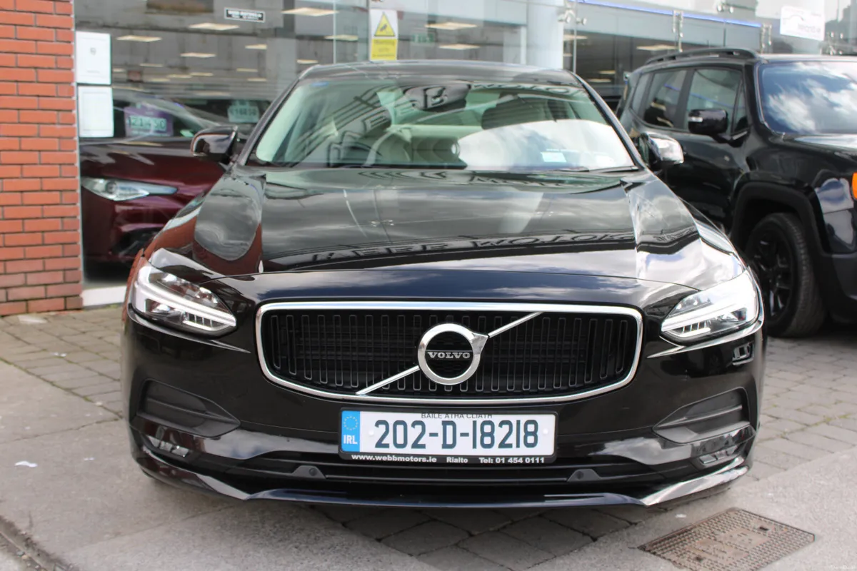 Volvo S90 2020 MOMENTUM 190 BHP - Image 2