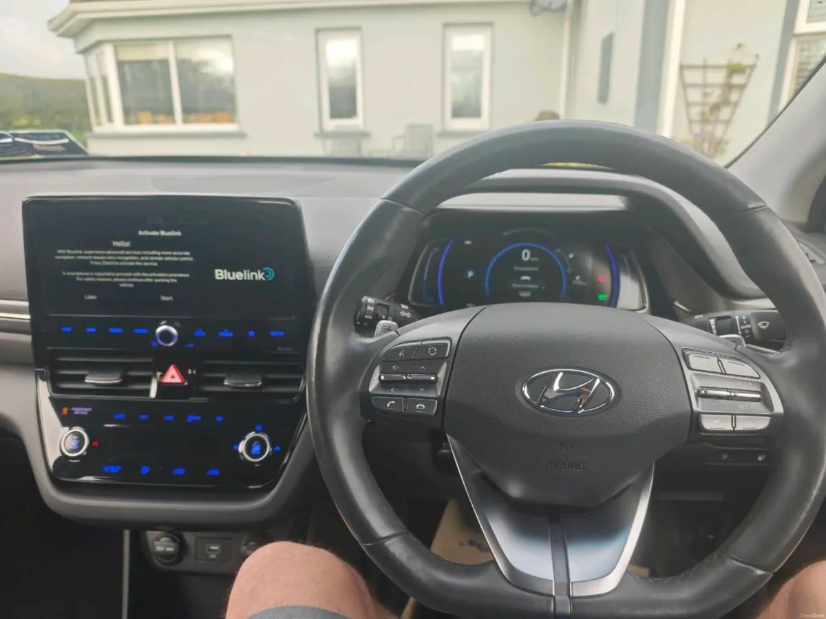 Hyundai ioniq electric - Image 4