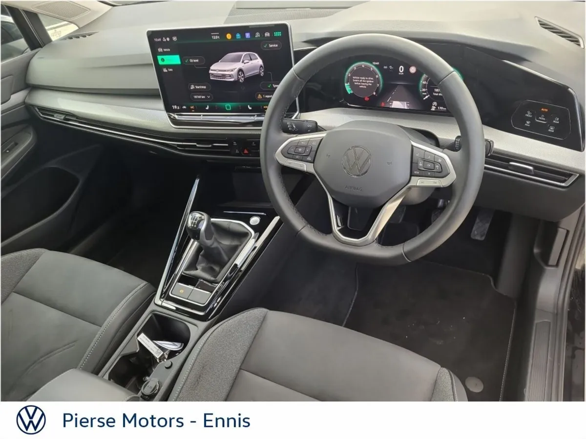 Volkswagen Golf GOLF STYLE 1.5 TSI 150HP - Image 3