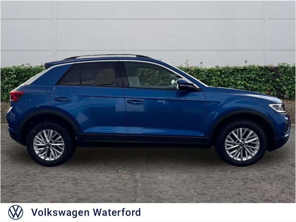 Volkswagen T-Roc 1.0 TSI 110HP Life - Image 4