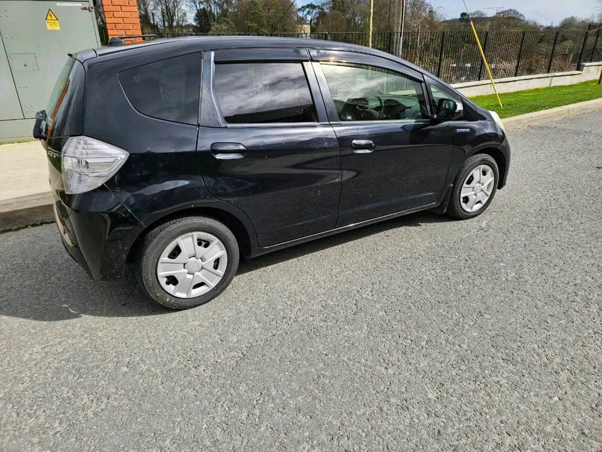 Honda fit 1.3 petrol Automatic  nct 03/2027tax 04 - Image 2