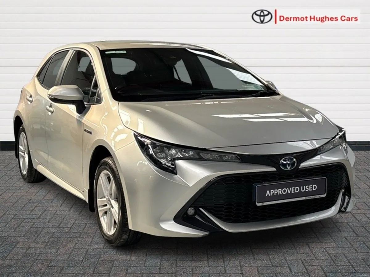Toyota Corolla HYBRID LUNA H/B 4DR AUTO - Image 1