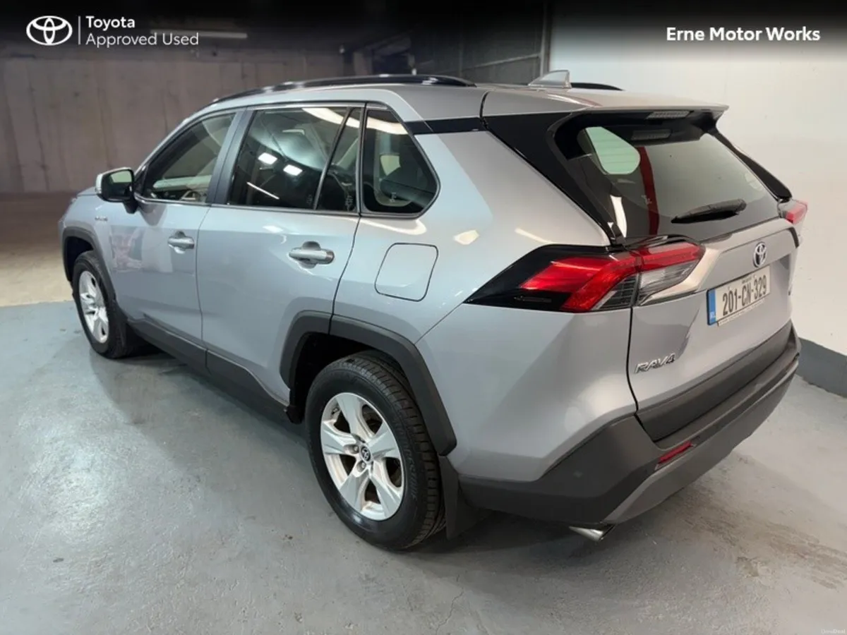 Toyota RAV4 RAV4 HYBRID LUNA 2WD*REDUCED BY €500* - Image 3