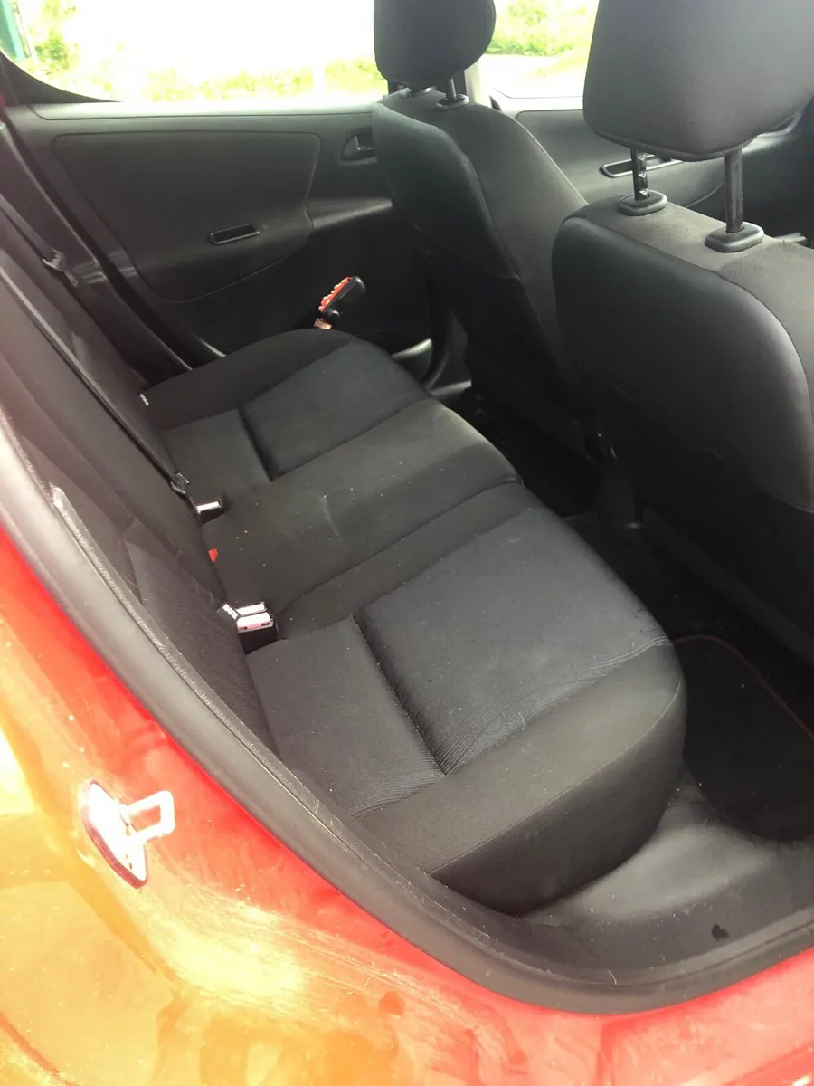 2009 peugeot s 1.4 HDI - Image 2