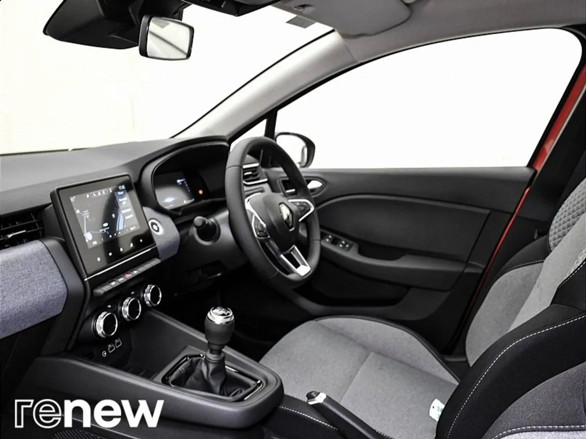 Renault Clio Evolution TCe 90 GSR2 - Image 5
