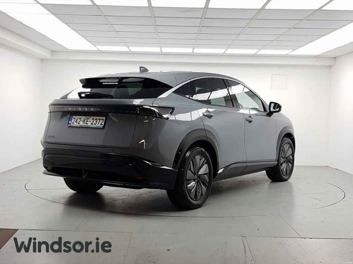 Nissan Ariya 63kWH Evolve - Image 4