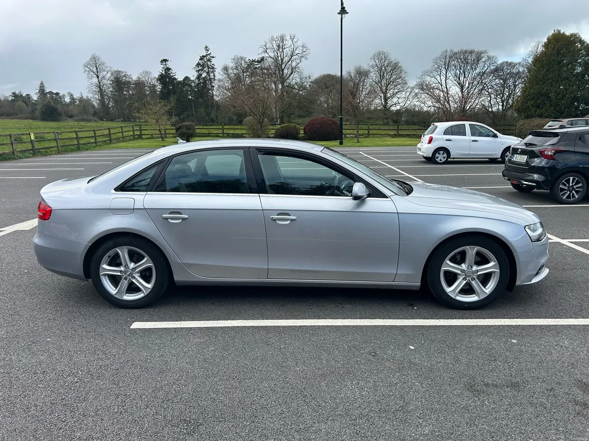 Audi A4 2.0 TDI SE TECHNIK 2015 - Image 1
