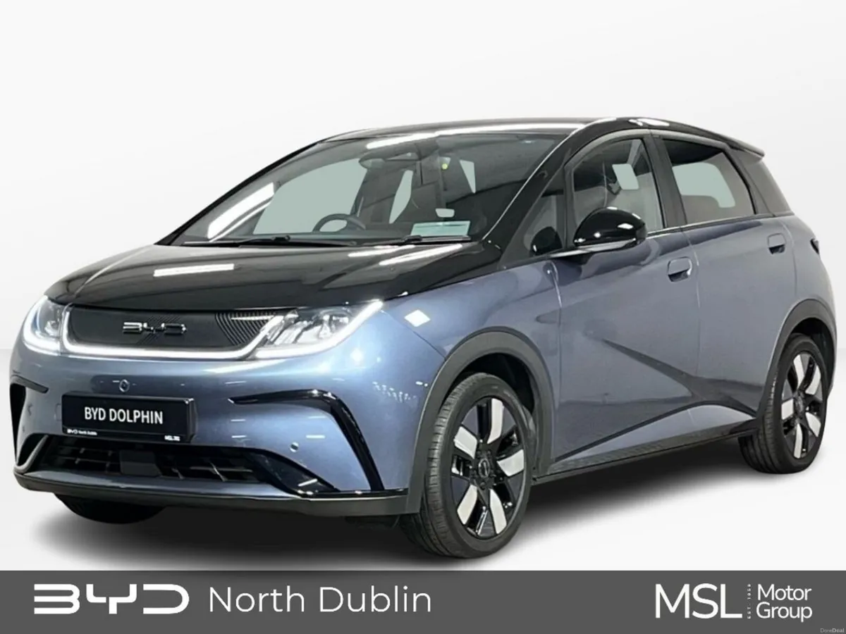 BYD DOLPHIN Design 60kWh 204PS - Reversing Camera - Image 1