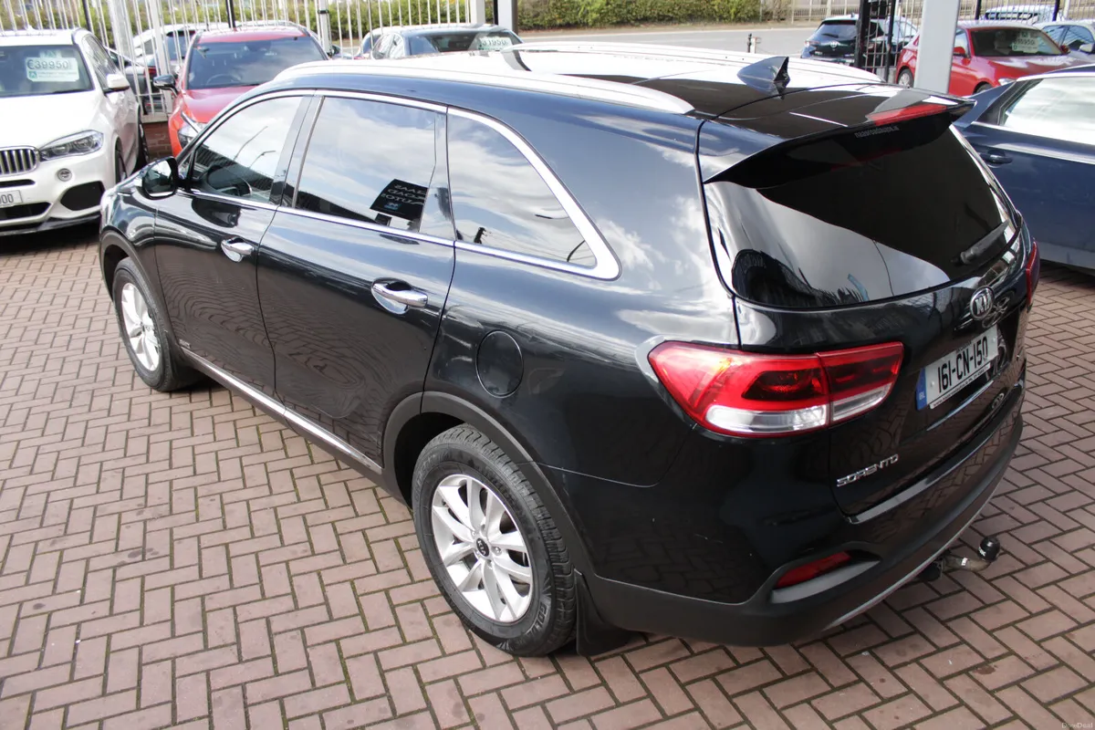 4X4 PLATINUM ALL WHEEL DRIVE 7 SEATER 4X4 - Image 6