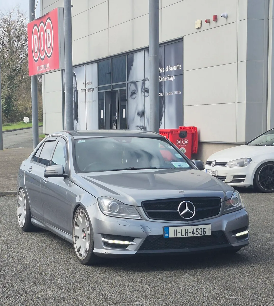 2011 mercedes C class 200 amg  nct & tax. - Image 1
