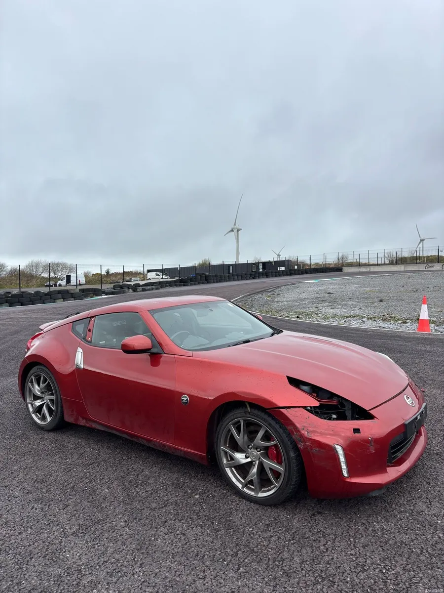 Nissan 370z 2010 - Image 1